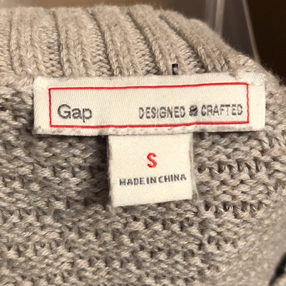 Sweater - Picture 8 of 8